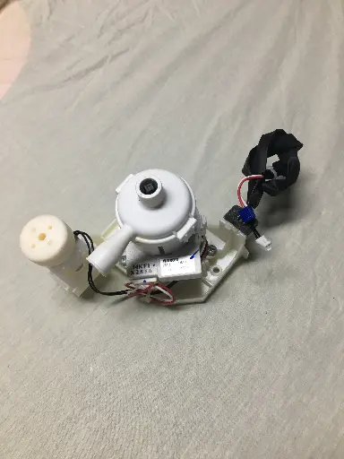 Pompe de relevage et flotteur d'occasion unité intérieure DAIKIN FFQ60C2VEB